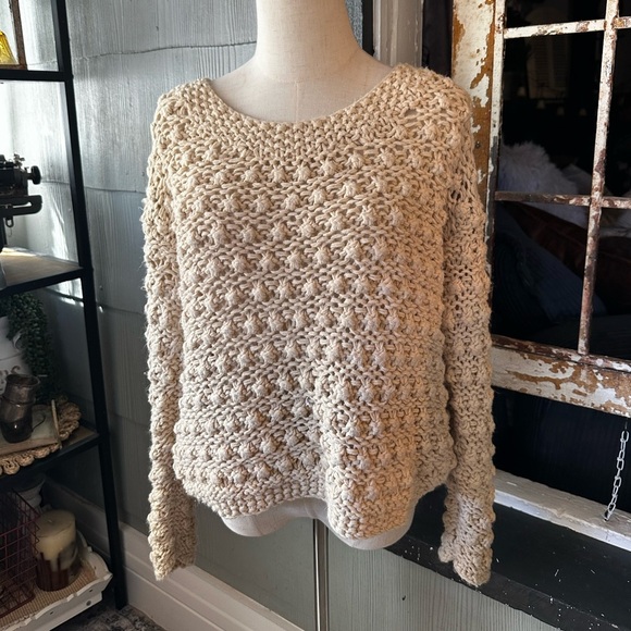 Cozy Casual Chunky Textured Cable Knit Sweater Cream M/L - Picture 2 of 5